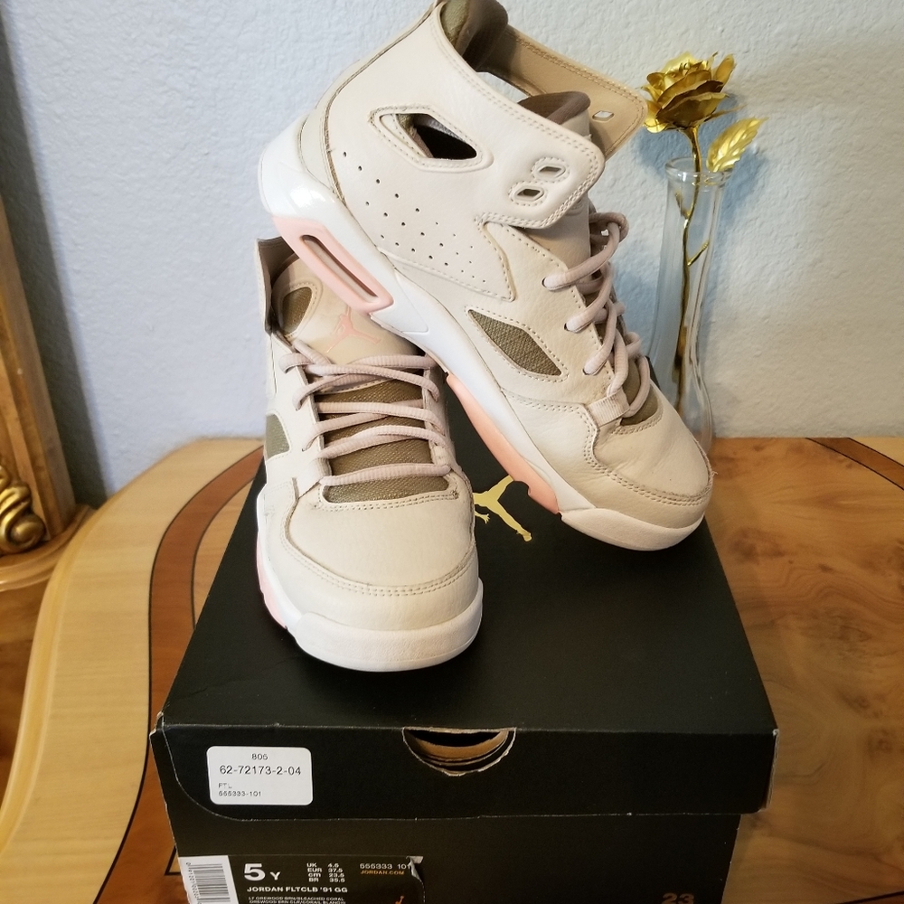 JORDAN AIR SHOES